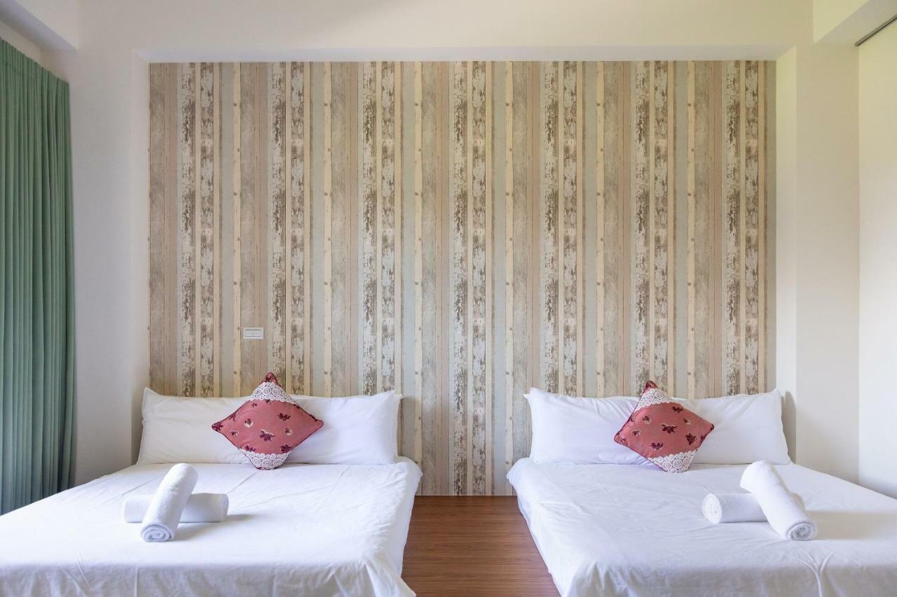 טאינאן 黑琵軼棧湖濱旅宿 K&B Happy Hostel מראה חיצוני תמונה